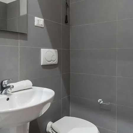 A World Aparts - 40 Sforza Rzym