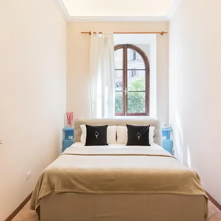 A World Aparts - 40 Sforza Holiday home Rome